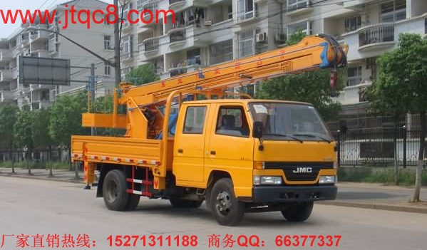 ���13.5�׵Ǹ�܇�ý�⏵ױP���b���b���ֶ�����Һ��ʽ����(ji��)�ۯB����������I(y��)�߶�13.5�������I(y��)ݗ��5.7���� ���Ç��a(ch��n)���M�ړQ���y��Һ���͸����Q��ƽ��(w��n)�������`��㣻�S܇���b�Ă�Һ��֧�����Ա��C��܇�ڲ����r�ķ�(w��n)�����c��ȫ�ԣ�֧���c�����ۻ��i����ȫ�ɿ�����ֹ�`�����^λ.