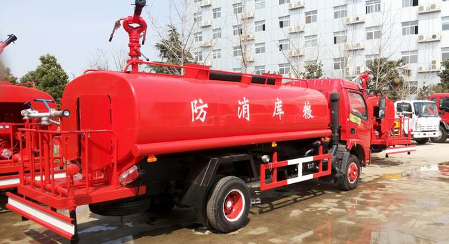 �|�L(f��ng)�����������ˮ܇��6-8T��һ܇������������������܇��ͬ�r���ھG����ˮ܇����һ��๦��������܇������܇���ܣ�ԓ܇���b�˺���ʽ������������������1.0 Mpa���ڰl(f��)�����(z��i)�r�������������P(gu��n)�]��ˮ�����y�T�����������ڣ�����_45��������������������������h(yu��n)�����ɜ����